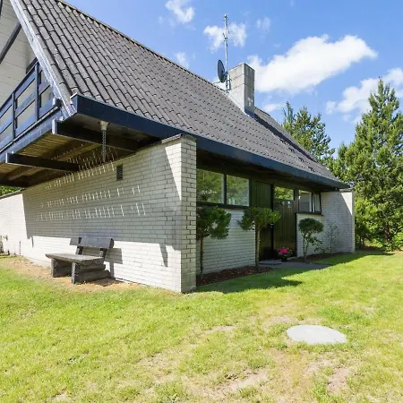 Enya - 600m From The Sea In Ne Jutland By Interhome Holiday home Hals